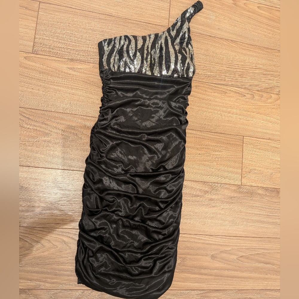 Ruby Rox Elegant Black Top